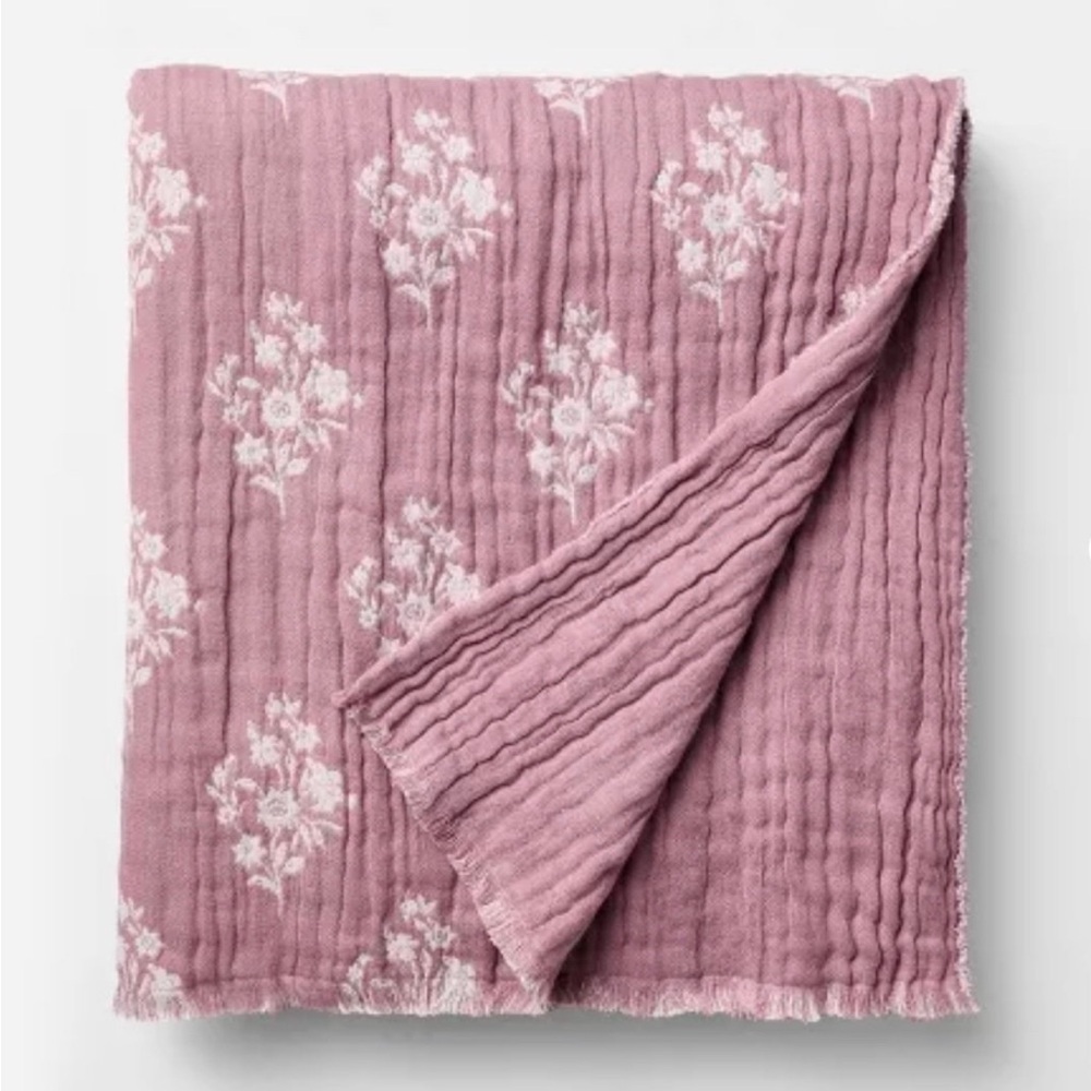 Studio McGee Floral Block Print
Jacquard Throw Purple/ Cream - Threshold™